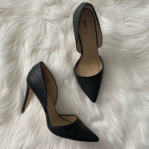 JustFab Black Pointed Toe d’Orsay Pumps Size 9